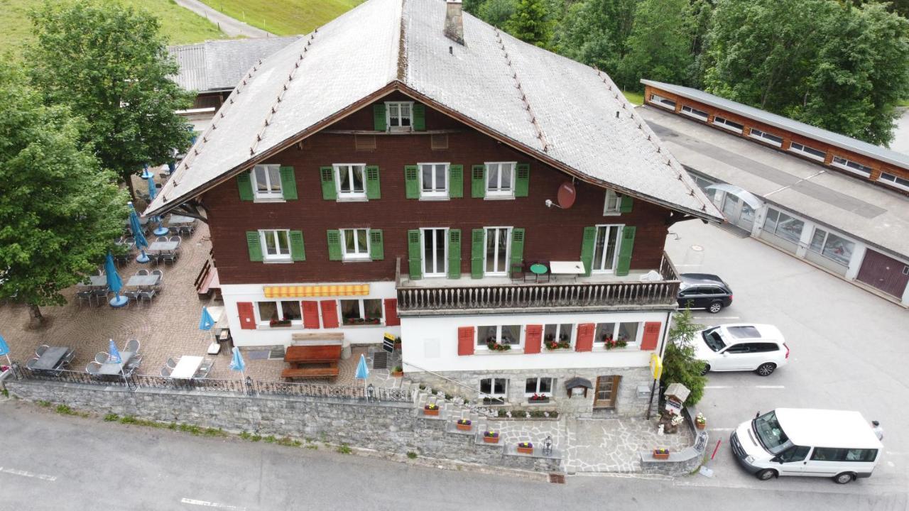 Gasthaus Waldhaus Hotell Melchtal Exteriör bild